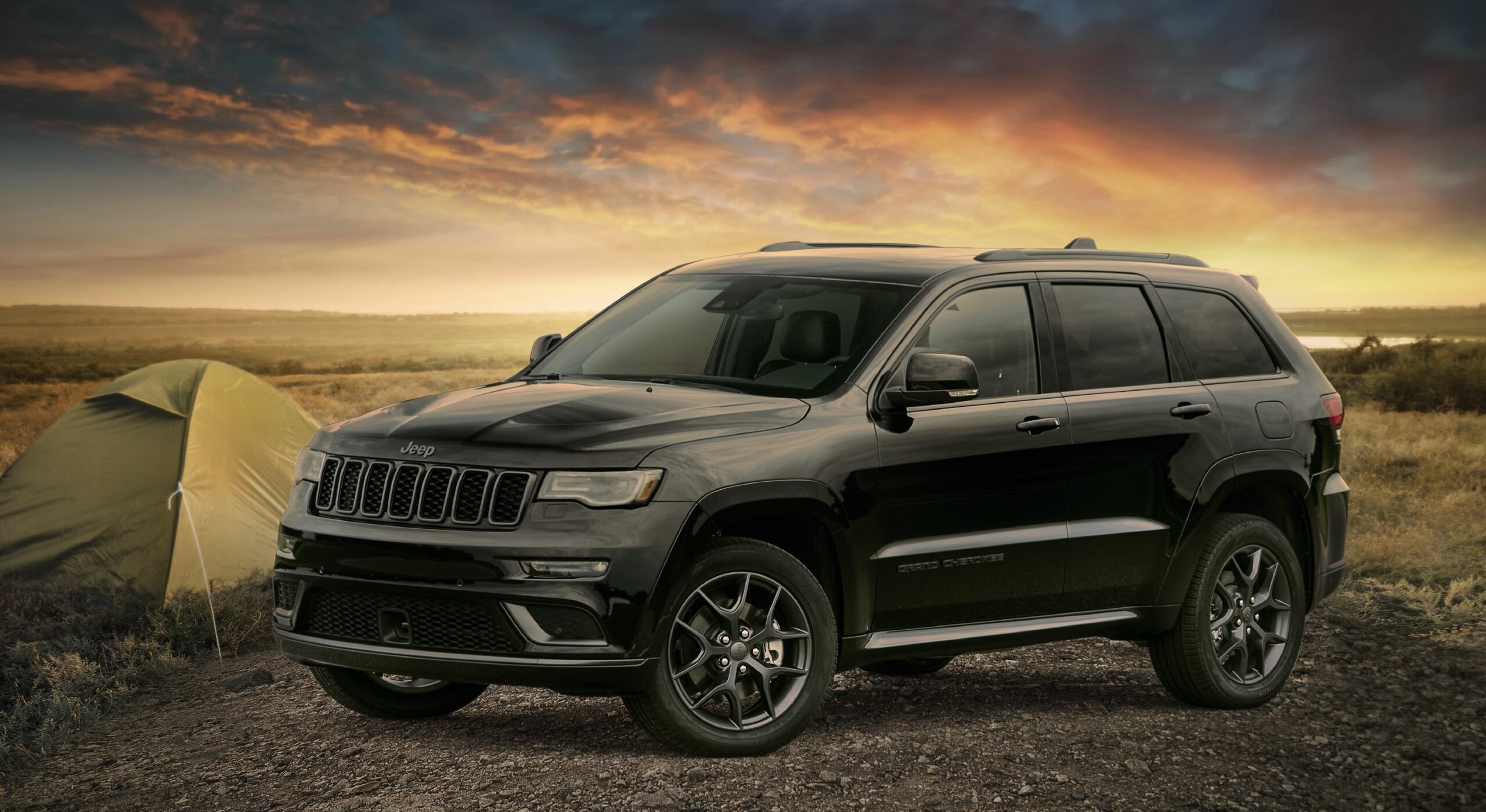 2020 Gucci Black Jeep Grand Cherokee