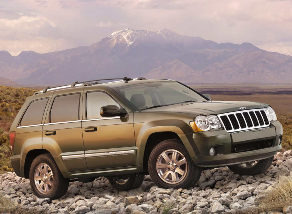 2008-Olive-Green-Jeep-Grand-Cherokee